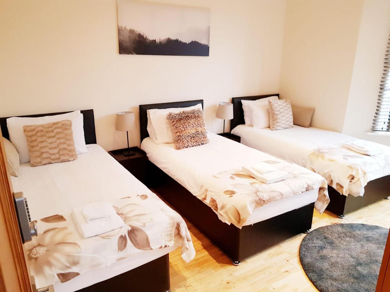 โคกี้ แอบอด Bed & Breakfast เอนฟิลด์ ภายนอก รูปภาพ